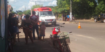 Menor provoca acidente de moto e deixa funcionária de loja ferida em José de Freitas