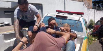 Homens são presos pelo crime de falsificação de documento em Teresina