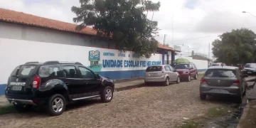 Adolescente de 14 anos é apreendido com arma guardada na mochila em Teresina