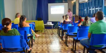 Diretor do IFPI realiza reunião com diretores das escolas municipais de José de Freitas