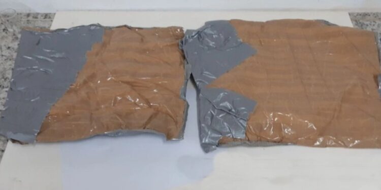 Homem é preso em flagrante com cocaína no aeroporto de Teresina