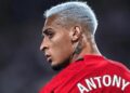Antony é afastado do Manchester United após acusação de agressão a ex-namorada