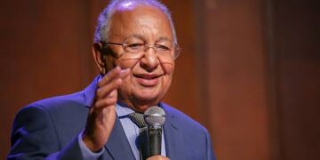 Fogão da casa do prefeito Dr. Pessoa explode e primeira-dama desabafa: “maré tá pesada”