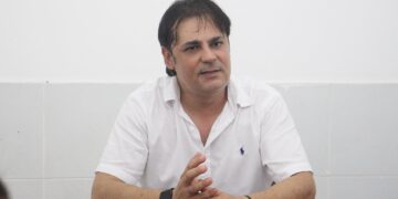 Prefeito de José de Freitas sanciona lei que garante piso salarial de Enfermagem