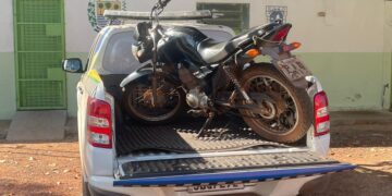 Polícia Militar recupera motocicleta roubada na Pi-366 entre José de Freitas e Lagoa Alegre
