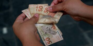 Senadores aprovam pensão especial para filhos de vítimas de feminicídio