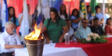 Tocha Olímpica dos Jogos Escolares é acesa em José de Freitas