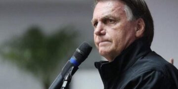 TSE condena Jair Bolsonaro e Braga Netto à inelegibilidade até 2030