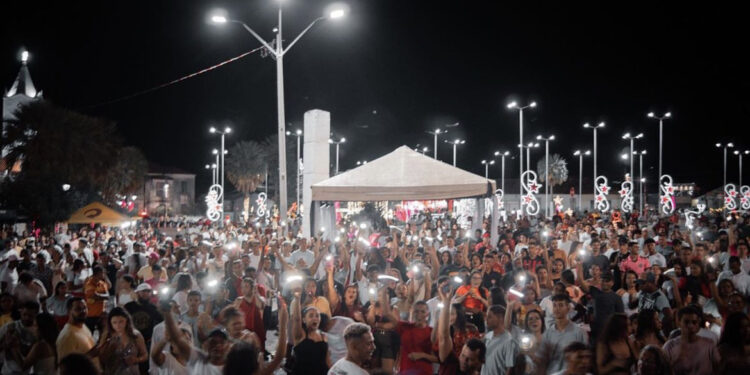 Festa de réveillon anima e movimenta o final de ano dos freitenses