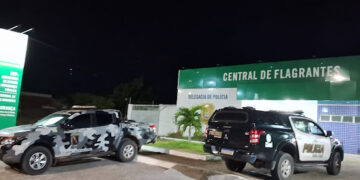Ladrão fica preso em buraco ao tentar fugir após roubar supermercado em Parnaíba