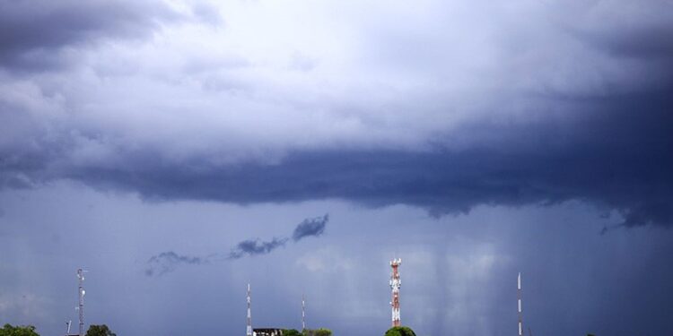 Piauí tem alerta de chuvas intensas para Teresina e mais 51 cidades