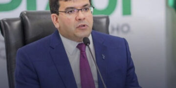 Rafael Fonteles anuncia reajuste no piso salarial dos professores