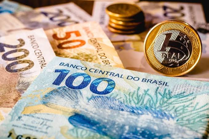Entró en vigor el nuevo salario mínimo en Brasil