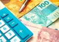 Salário mínimo reajustado para R$ 1.412 passa a ser pago a partir desta semana