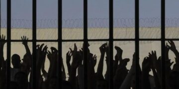 Senado aprova projeto que acaba com saidinhas de presos