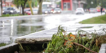 Inmet emite alerta de chuvas intensas para todas as cidades do Piauí