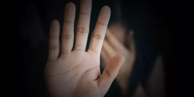 Adolescente denuncia ter engravidado após estupros cometidos pelo padastro no interior do Piauí