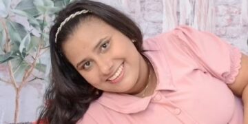 Mulher que se queimou ao fritar ovo morre após 10 dias internada