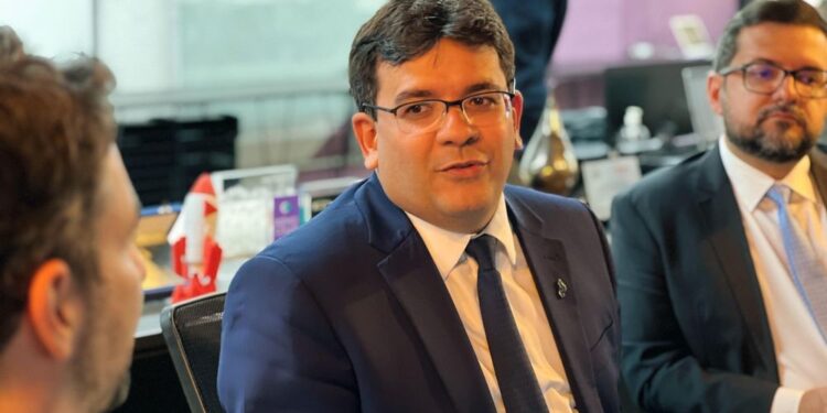 Rafael Fonteles propõe convocar mais PMs aprovados em concurso