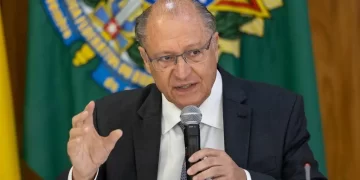 Vice-presidente Geraldo Alckmin é diagnosticado com covid-19