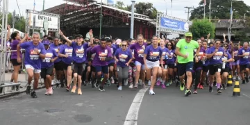 Corrida de rua reúne 3 mil pessoas contra o feminicídio em Teresina