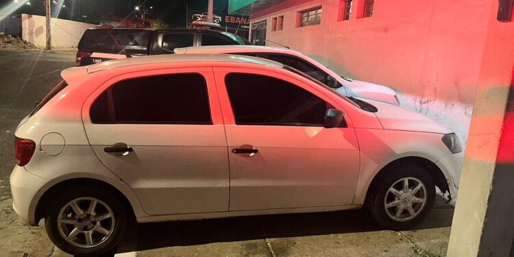Polícia Militar intercepta veículo com drogas na PI-113 em José de Freitas