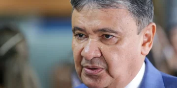 Wellington Dias antecipa Bolsa Família no Rio Grande do Sul