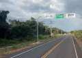 Rafael Fonteles e Leonardo Sobral inauguram obras na rodovia PI-213 em Cocal