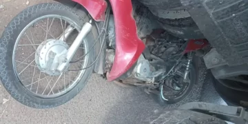 Homem morre após ser atropelado e arrastado por caminhão em Teresina