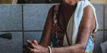 Filho é acusado de aplicar golpe de R$ 80 mil na mãe idosa em Teresina