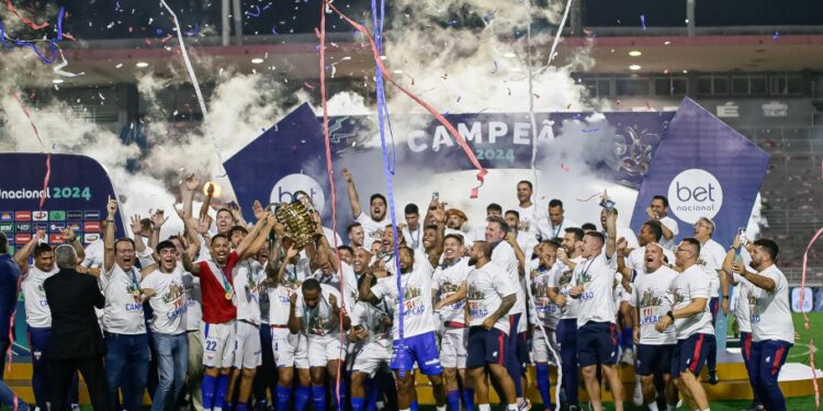 Nos pênaltis, Fortaleza conquista a Copa do Nordeste pela terceira vez