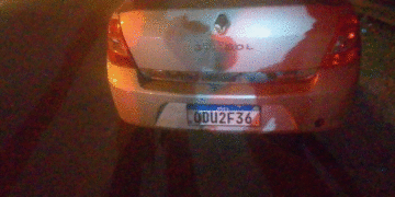 Carro roubado em Timon-MA é recuperado pela Polícia Militar em José de Freitas