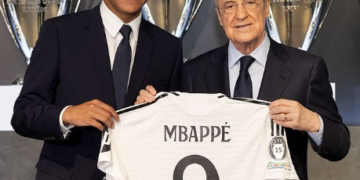 Kylian Mbappé é apresentado oficialmente como jogador do Real Madrid