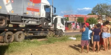 Homem morre eletrocutado ao levantar fios para passagem de caminhão em Timon