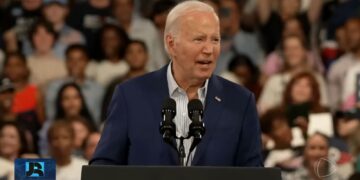 Após pressão, Joe Biden desiste da candidatura à reeleição nos Estados Unidos