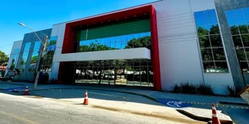 Rafael Fonteles inaugura ampliação do Hospital de Floriano e abre 80 novos leitos