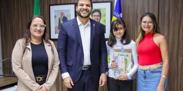 Estudantes piauienses vão expor obras de arte em Nova York com parceria da Seduc