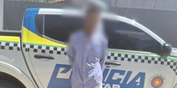 Pai é preso acusado de proibir filhas de 8 e 10 anos de irem à escola para estuprá-las