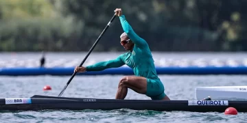 Isaquias Queiroz é prata na canoagem velocidade nos Jogos Olímpicos Paris 2024