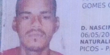 Homem se envolve em briga de bar e é assassinado a tiros em Picos