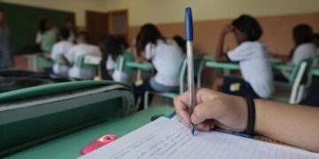 Filhos de idosos terão prioridade nas matrículas escolares no Piauí