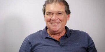 Gustavo Medeiros mantém dianteira e alcança 80% dos votos válidos, aponta o Instituto Opinar