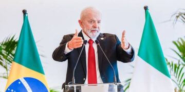 Lula sanciona lei que prevê aumento da pena por feminicídio