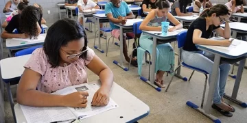 1 em cada 3 estudantes do ensino médio do Piauí que fazem o Enem é da rede pública