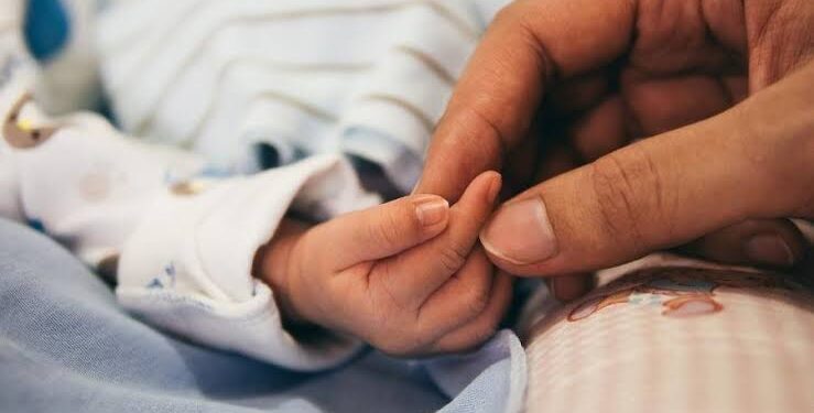 STJ autoriza entrega voluntária de bebê para adoção sem consentimento do pai