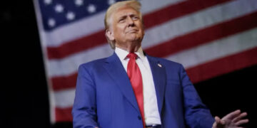 Donald Trump derrota Kamala Harris e é eleito presidente dos Estados Unidos