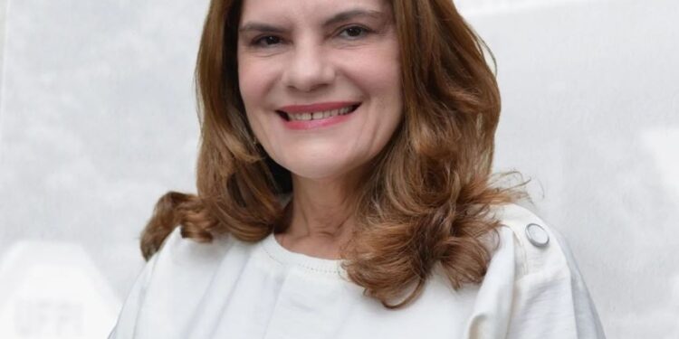 Professora Nadir Nogueira é nomeada a primeira reitora mulher da UFPI