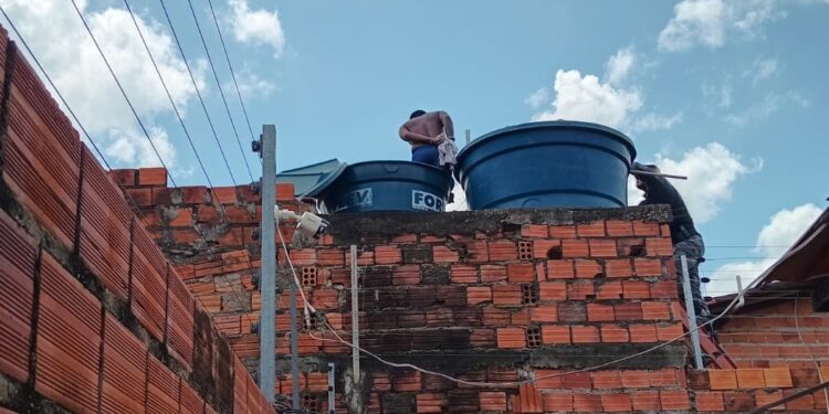 Fugitivos de Penitenciária Irmão Guido são capturados em caixa d’água