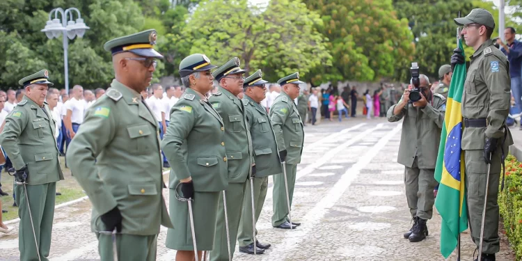 Governador Rafael Fonteles promove 250 policiais militares nesta terça-feira