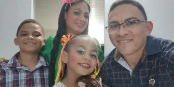 Família que morreu carbonizada em acidente na BR 343 é sepultada em Altos